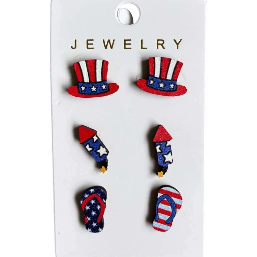Red and White Wood Patriotic Earrings Set